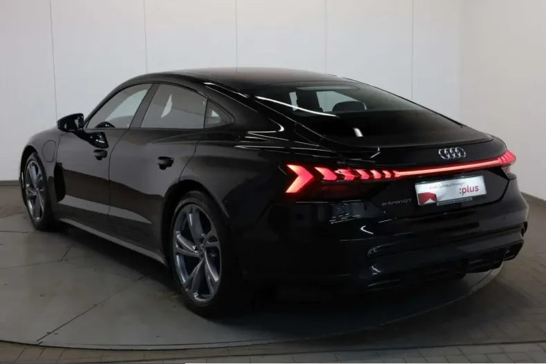 Audi e-tron GT din 2022 cu 127.376 km - oferta AUD253745 - foto 3