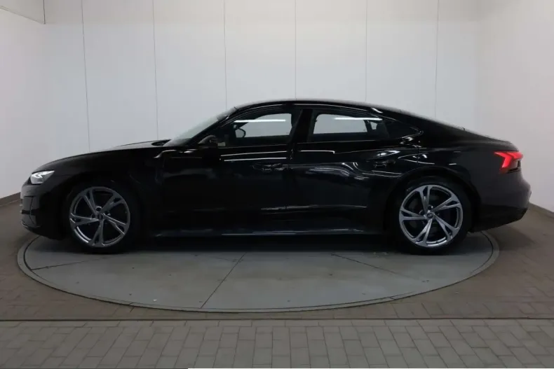 Audi e-tron GT din 2022 cu 127.376 km - oferta AUD253745 - foto 4
