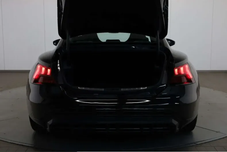 Audi e-tron GT din 2022 cu 127.376 km - oferta AUD253745 - foto 11