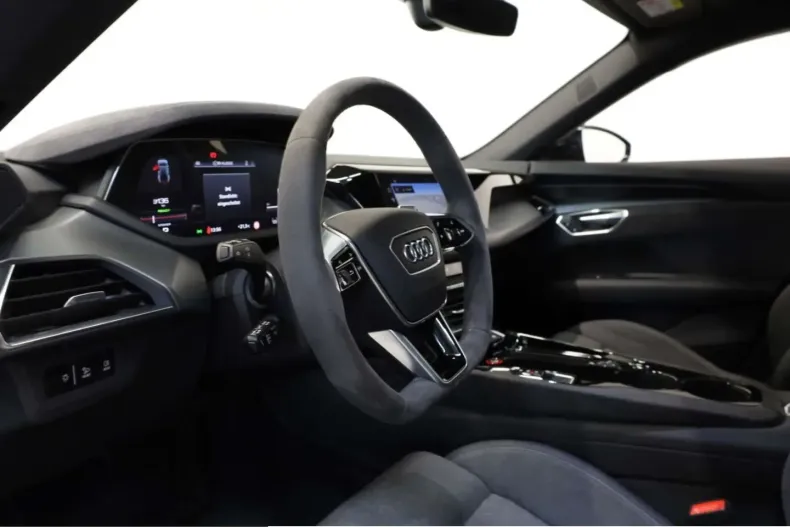 Audi e-tron GT din 2022 cu 127.376 km - oferta AUD253745 - foto 17