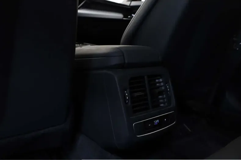 Audi e-tron GT din 2022 cu 127.376 km - oferta AUD253745 - foto 19