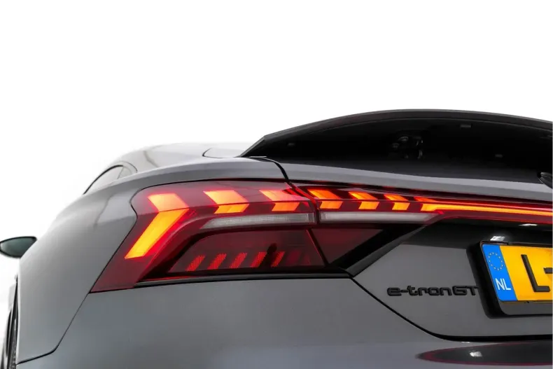 Audi e-tron GT din 2021 cu 146.528 km - oferta AUD253749 - foto 33