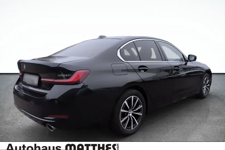 BMW 320 (Seria 3) din 2022 cu 42.600 km - oferta BMW253755 - foto 4