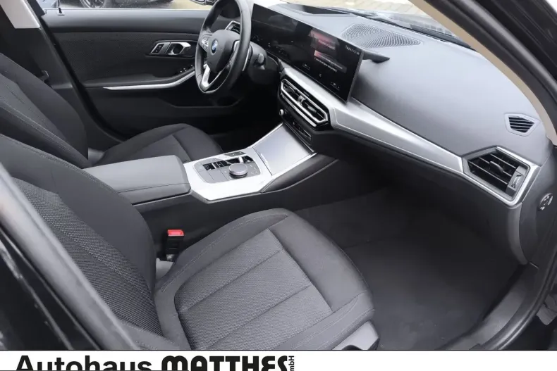 BMW 320 (Seria 3) din 2022 cu 42.600 km - oferta BMW253755 - foto 9