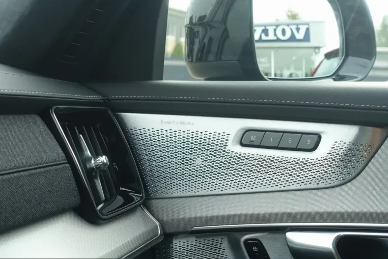 Volvo XC90 din 2025 cu 16.566 km - oferta VOL253764 - foto 22