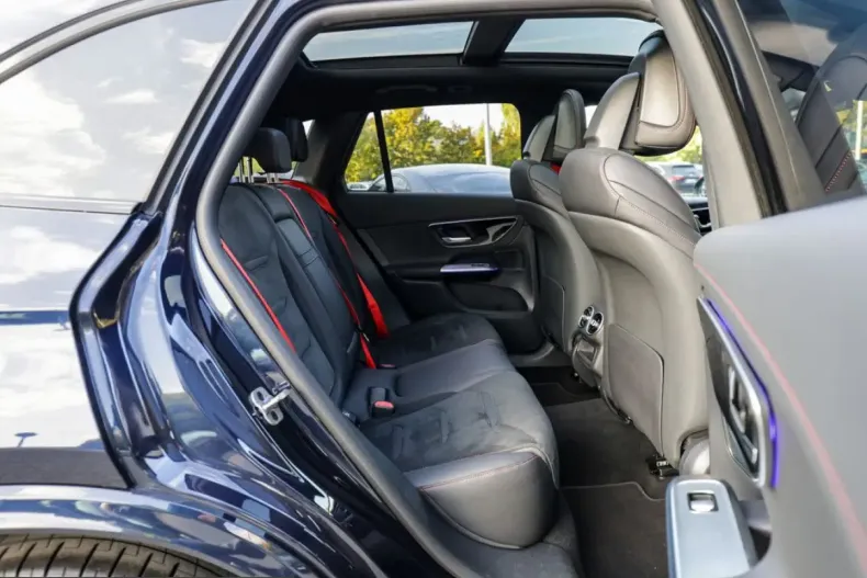 Mercedes-Benz GLC 43 AMG (Clasa GLC) din 2024 cu 30.516 km - oferta MER253773 - foto 9