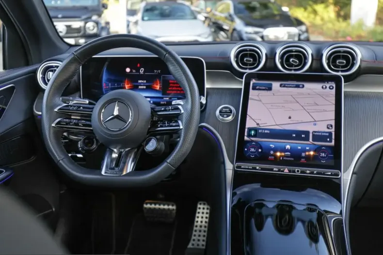Mercedes-Benz GLC 43 AMG (Clasa GLC) din 2024 cu 30.516 km - oferta MER253773 - foto 12