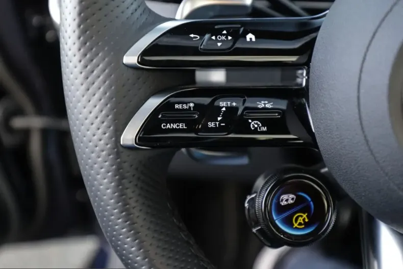 Mercedes-Benz GLC 43 AMG (Clasa GLC) din 2024 cu 30.516 km - oferta MER253773 - foto 22