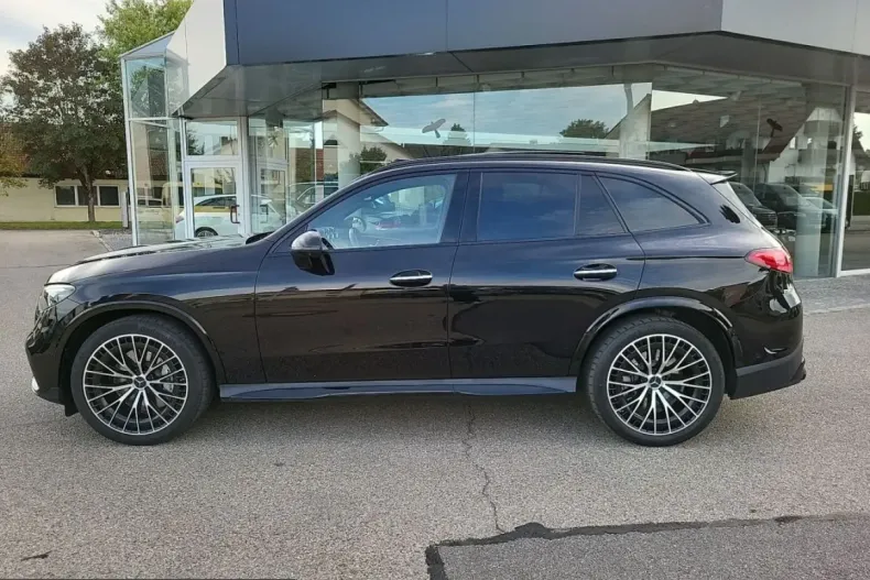 Mercedes-Benz GLC 43 AMG (Clasa GLC) din 2024 cu 31.600 km - oferta MER253774 - foto 29