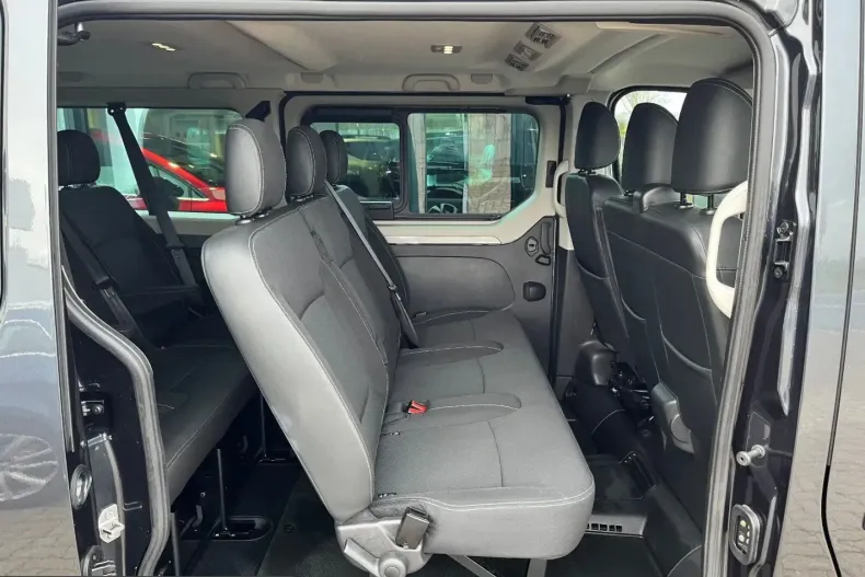Renault Trafic din 2023 cu 22.406 km - oferta REN253783 - foto 9