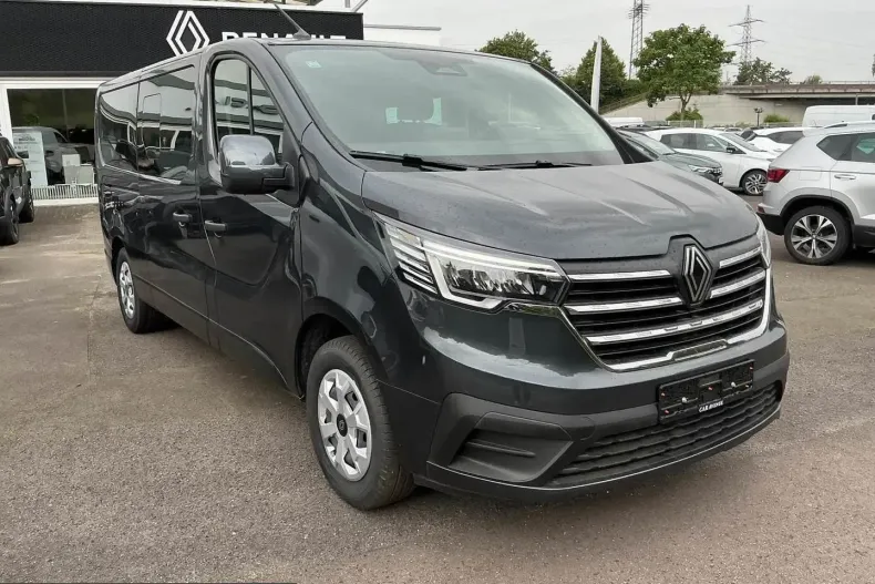 Renault Trafic din 2025 cu 15.063 km - oferta REN253785 - foto 6