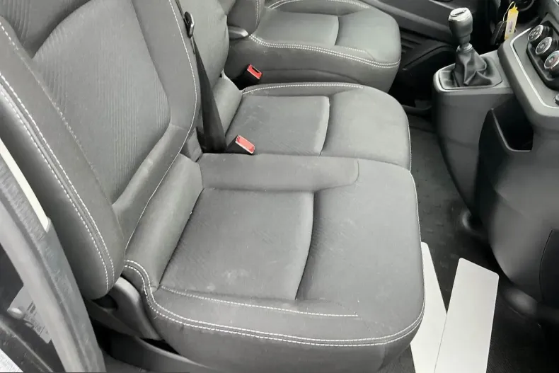 Renault Trafic din 2025 cu 15.063 km - oferta REN253785 - foto 7