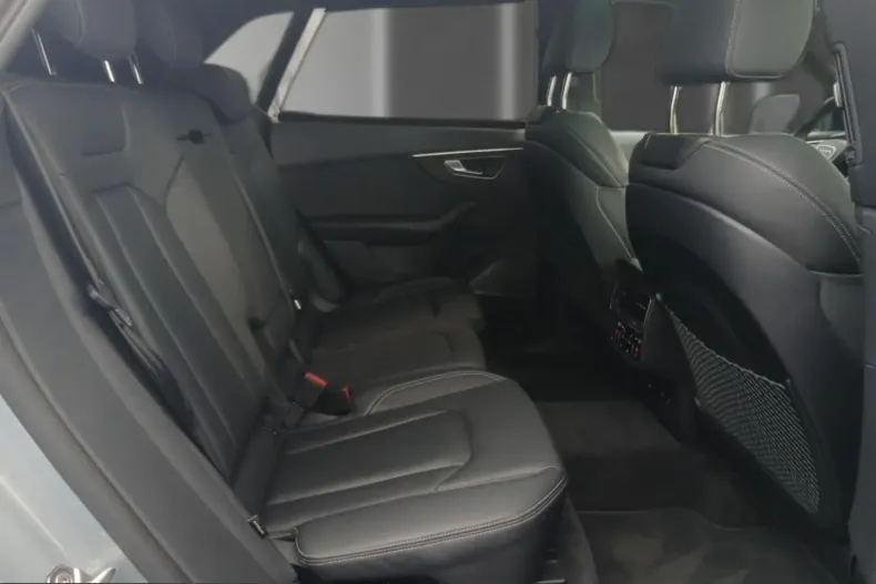 Audi SQ8 din 2023 cu 52.315 km - oferta AUD253791 - foto 12