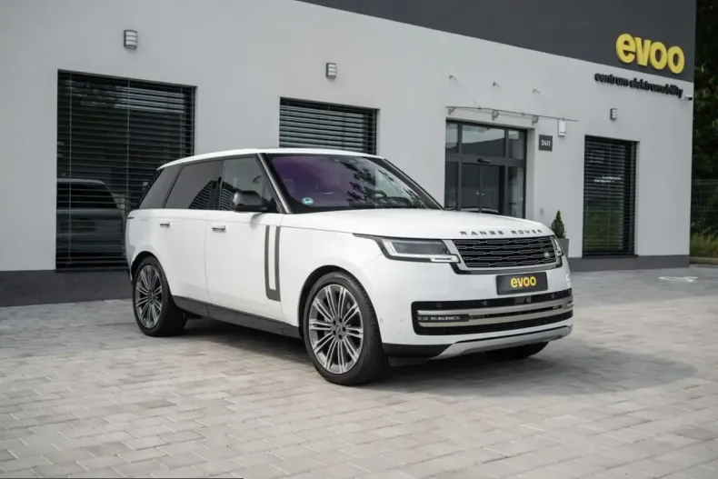 Land Rover Range Rover din 2023 cu 51.990 km - oferta LAN253792 - foto 2