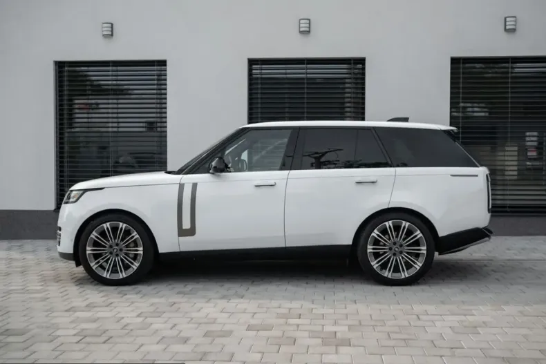 Land Rover Range Rover din 2023 cu 51.990 km - oferta LAN253792 - foto 4