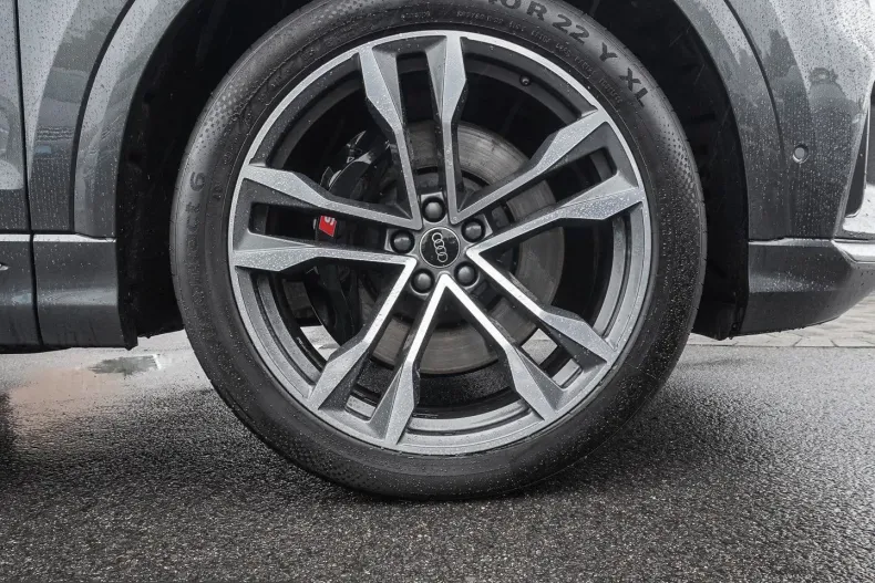 Audi SQ8 din 2023 cu 33.989 km - oferta AUD253798 - foto 7
