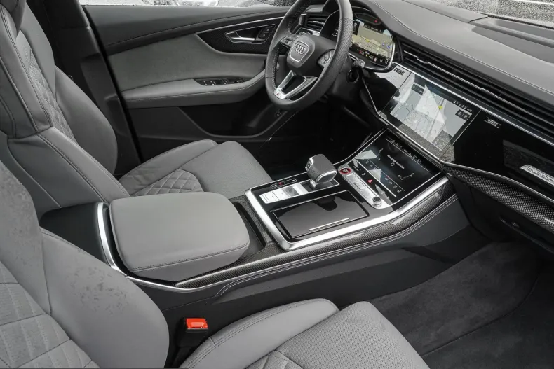 Audi SQ8 din 2023 cu 33.989 km - oferta AUD253798 - foto 9