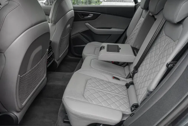 Audi SQ8 din 2023 cu 33.989 km - oferta AUD253798 - foto 18