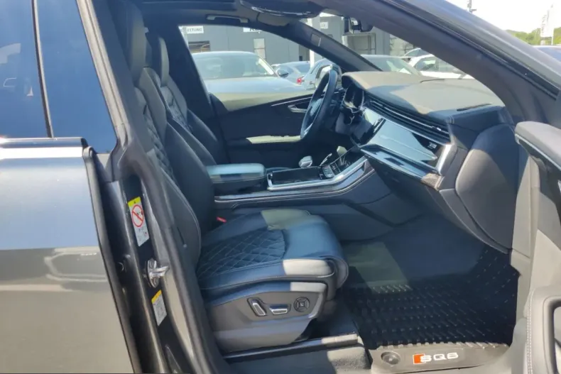 Audi SQ8 din 2023 cu 53.500 km - oferta AUD253799 - foto 15