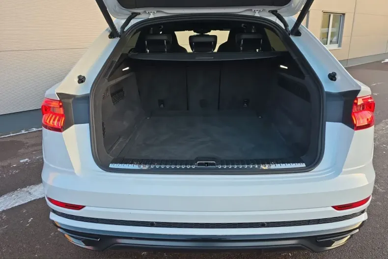 Audi Q8 din 2023 cu 41.915 km - oferta AUD253804 - foto 8
