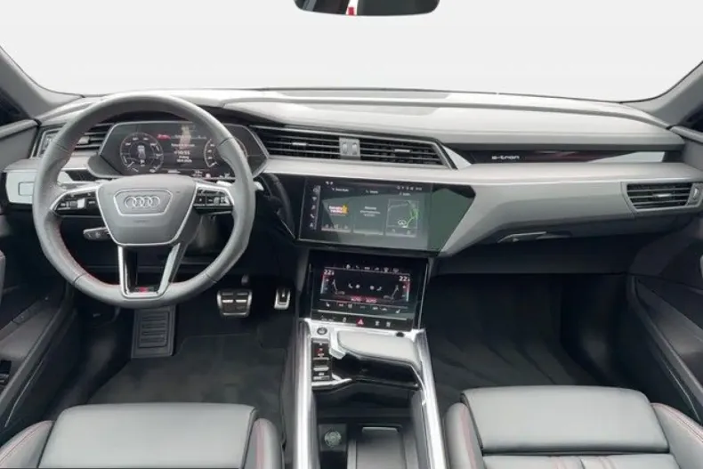 Audi Q8 din 2023 cu 48.077 km - oferta AUD253811 - foto 12