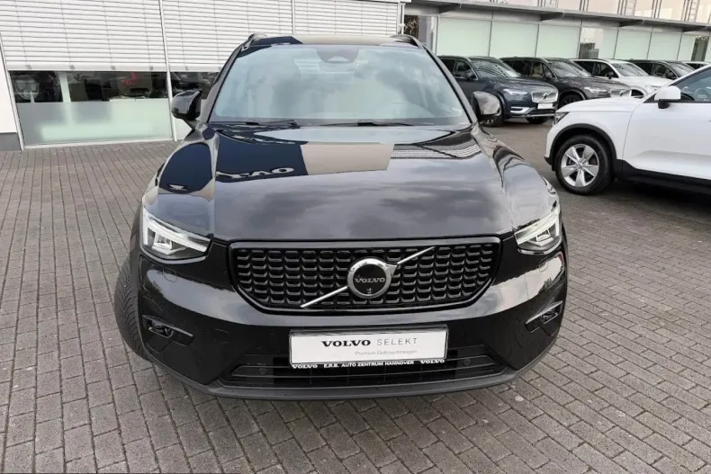Volvo XC40 din 2024 cu 59.200 km - oferta VOL253814 - foto 13