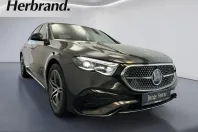 Mercedes-Benz E 400 (Clasa E) din 2025 cu 5.114 km - oferta MER253816 - foto 1