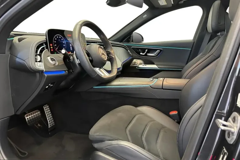 Mercedes-Benz E 400 (Clasa E) din 2025 cu 5.114 km - oferta MER253816 - foto 7