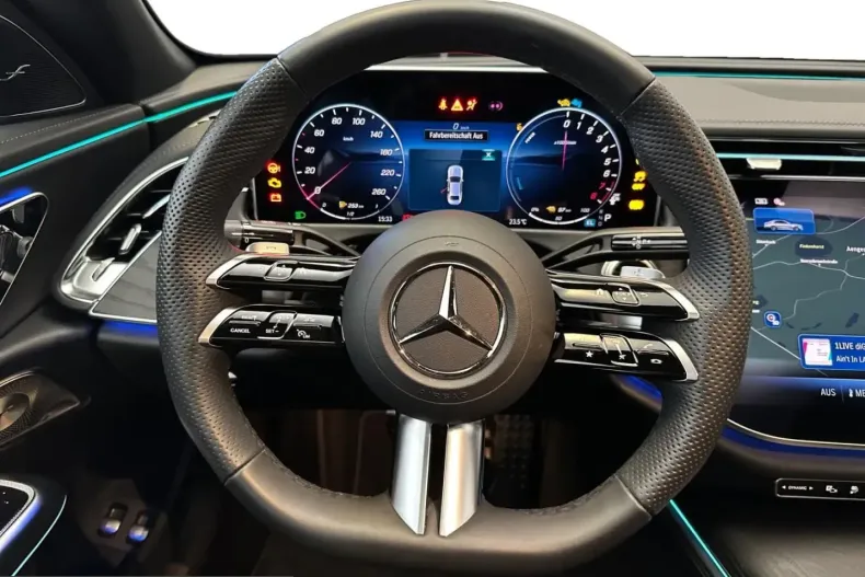 Mercedes-Benz E 400 (Clasa E) din 2025 cu 5.114 km - oferta MER253816 - foto 12