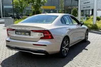 Volvo S60 din 2023 cu 19.600 km - oferta VOL253817 - foto 8