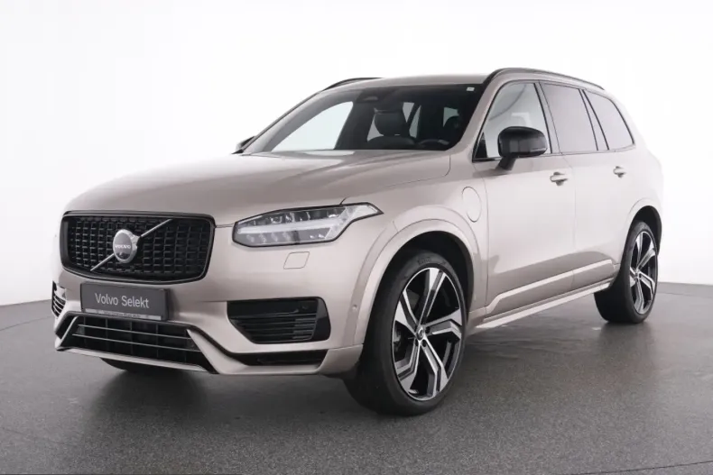 Volvo XC90 din 2024 cu 33.577 km - oferta VOL253818 - foto 1