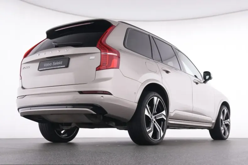 Volvo XC90 din 2024 cu 33.577 km - oferta VOL253818 - foto 7