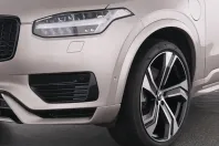 Volvo XC90 din 2024 cu 33.577 km - oferta VOL253818 - foto 8