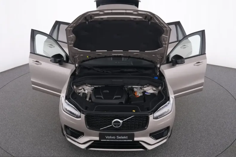Volvo XC90 din 2024 cu 33.577 km - oferta VOL253818 - foto 12