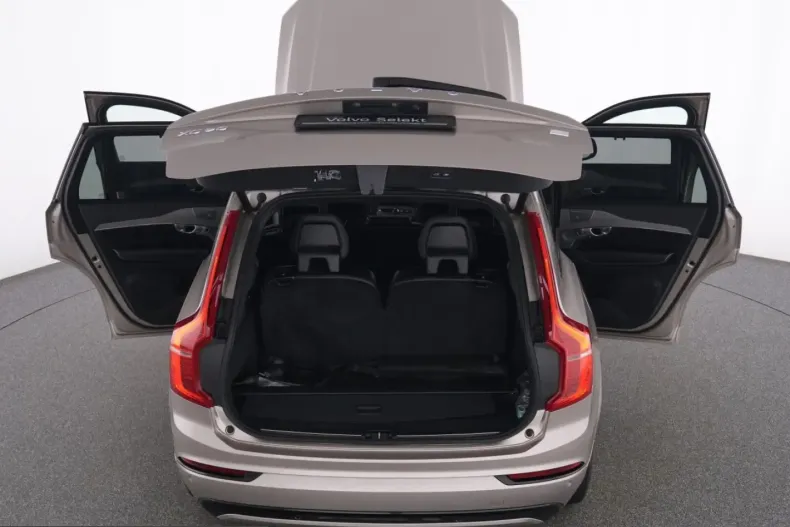 Volvo XC90 din 2024 cu 33.577 km - oferta VOL253818 - foto 13