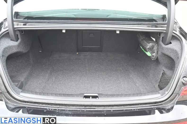 Volvo S60 din 2023 cu 7.700 km - oferta VOL253819 - foto 6