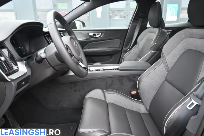 Volvo S60 din 2023 cu 7.700 km - oferta VOL253819 - foto 9