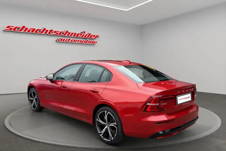 Volvo S60 din 2023 cu 34.461 km - oferta VOL253825 - foto 2