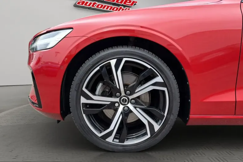 Volvo S60 din 2023 cu 34.461 km - oferta VOL253825 - foto 13