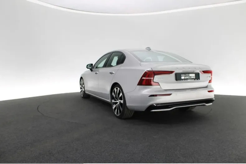 Volvo S60 din 2024 cu 11.798 km - oferta VOL253826 - foto 3