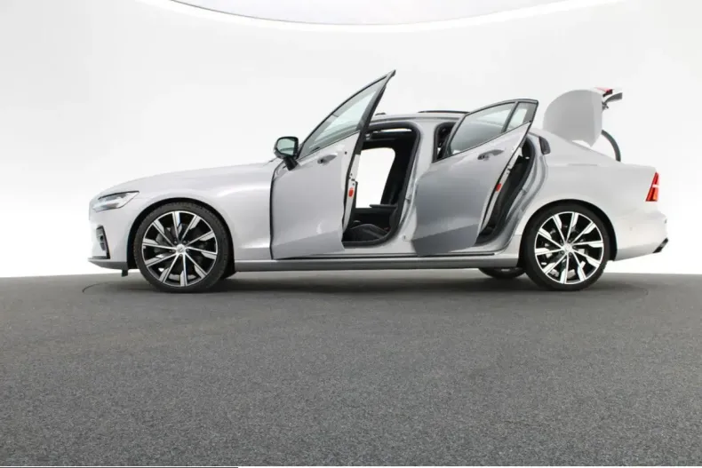 Volvo S60 din 2024 cu 11.798 km - oferta VOL253826 - foto 18