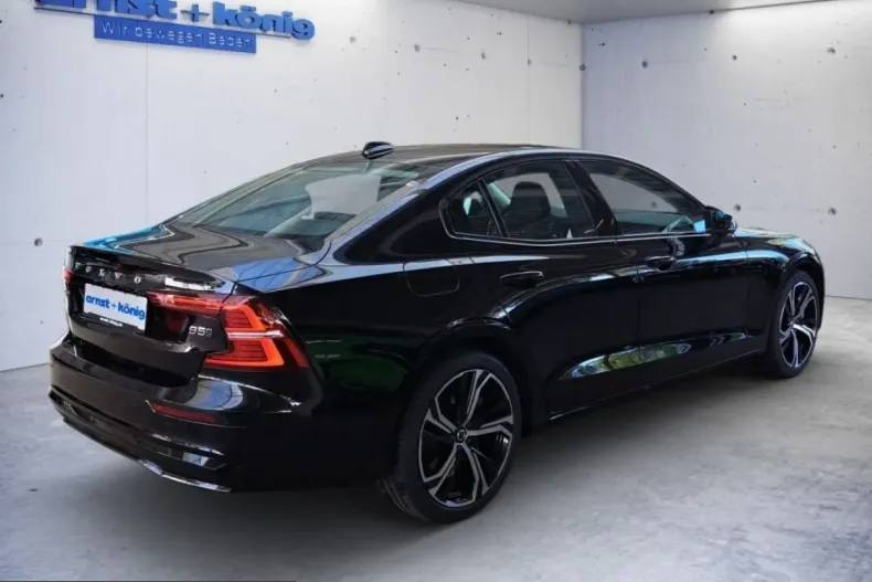 Volvo S60 din 2024 cu 13.532 km - oferta VOL253827 - foto 3