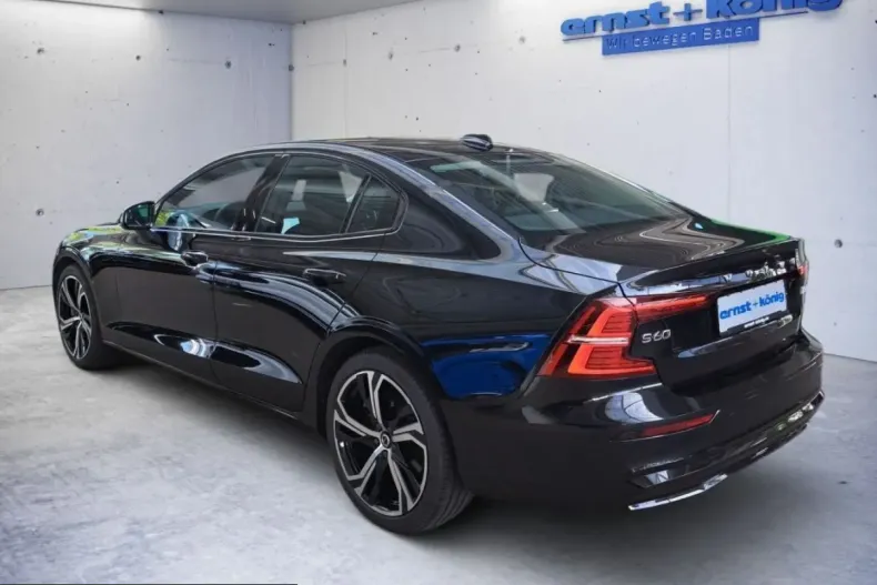 Volvo S60 din 2024 cu 13.532 km - oferta VOL253827 - foto 4