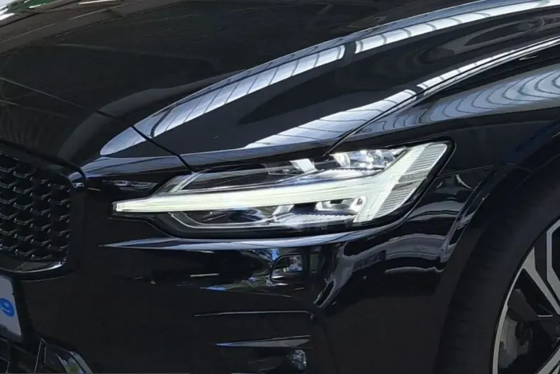Volvo S60 din 2024 cu 13.532 km - oferta VOL253827 - foto 5