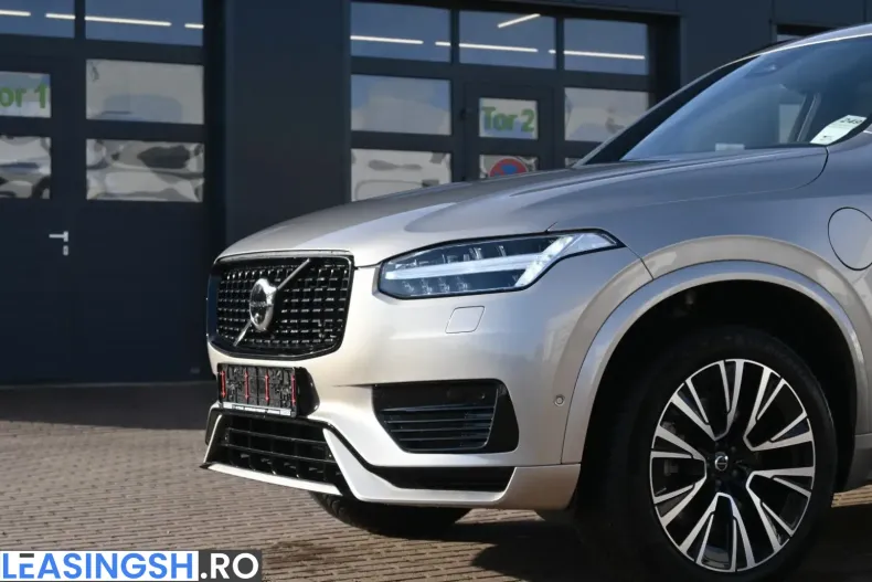 Volvo XC90 din 2023 cu 37.800 km - oferta VOL253828 - foto 6