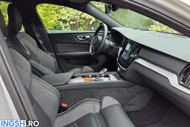 Volvo S60 din 2024 cu 32.000 km - oferta VOL253829 - foto 7