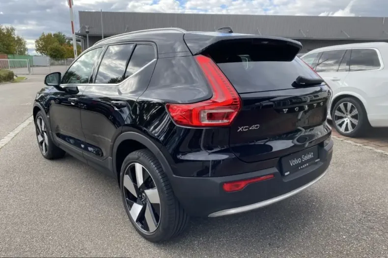 Volvo XC40 din 2022 cu 58.950 km - oferta VOL253840 - foto 3