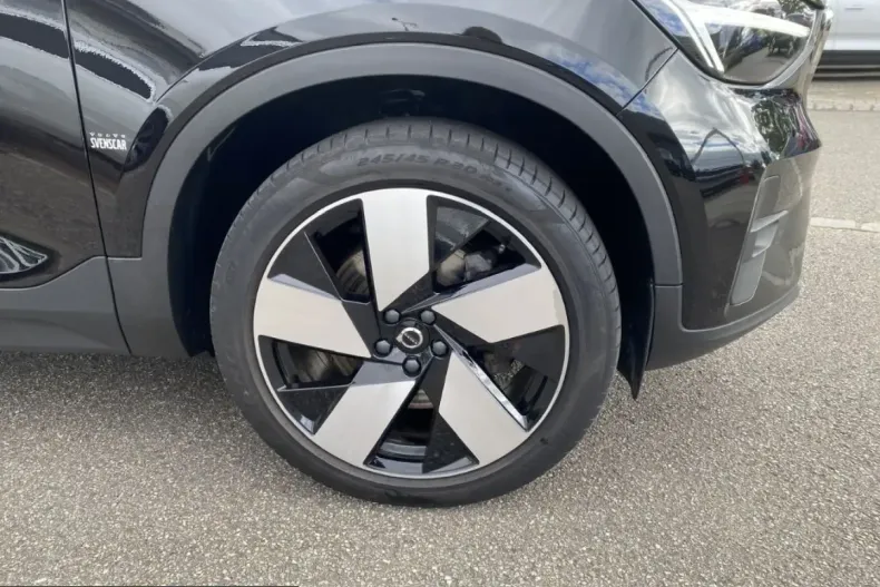 Volvo XC40 din 2022 cu 58.950 km - oferta VOL253840 - foto 6