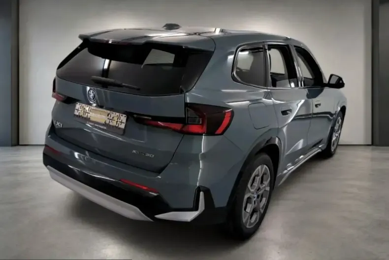 BMW iX1 (Seria X) din 2023 cu 59.276 km - oferta BMW253842 - foto 2
