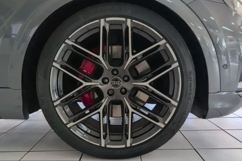 Audi SQ8 din 2023 cu 31.023 km - oferta AUD253853 - foto 4
